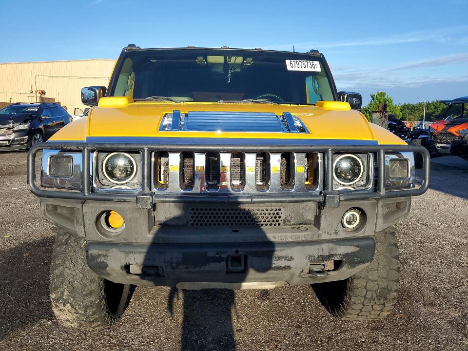 2004 Hummer H2 VIN 5GRGN23U44H103065 COPART salvage auction — VANDALISM, Sc - Cert Of Title-Salvage, sold $2,150 on 2026-10-02 (photo 5)