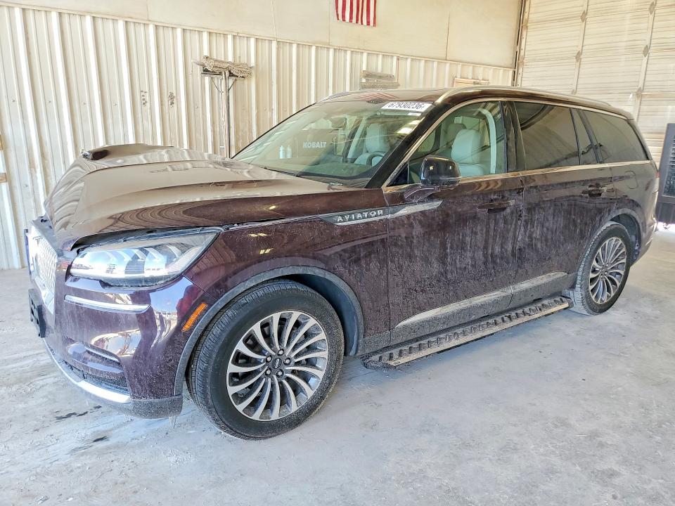 2023 Lincoln Aviator VIN 5LM5J7WCXPGL02015 — COPART salvage auction photo