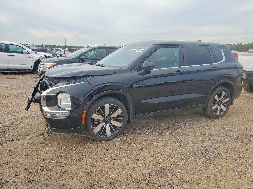 2025 Mitsubishi Outlander VIN JA4J3VA88SZ029333 — COPART salvage auction photo