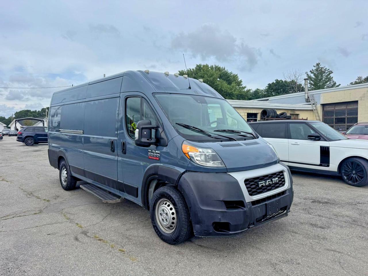 2021 Ram ProMaster 3500 VIN 3C6MRVJG3ME556999 — COPART salvage auction photo