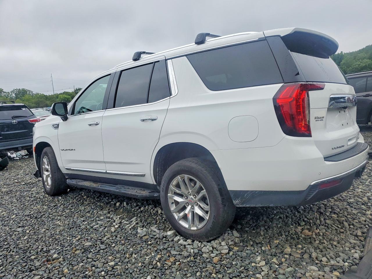 2024 Gmc Yukon VIN 1GKS2BKT6RR414905 COPART salvage auction — Front End, MA - CERT OF TITLE-SALVAGE, sold $20,000 on 2026-10-15 (photo 2)