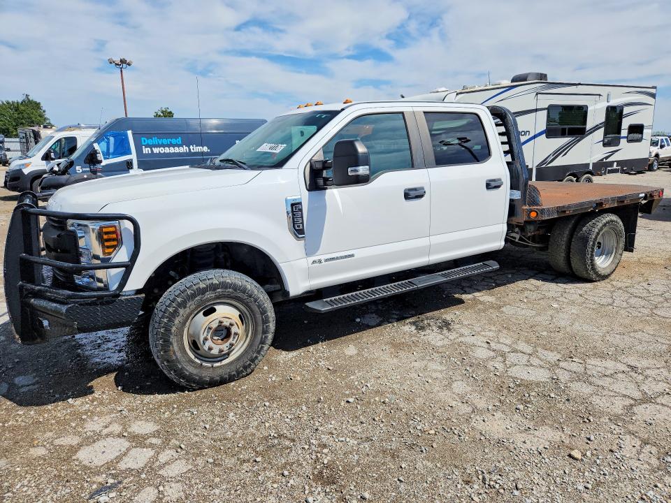 2018 Ford F-350 super duty VIN 1FD8W3HT0JEB36596 — COPART salvage auction photo