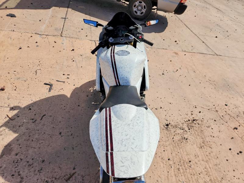 2006 Honda Cbr600 VIN JH2PC371X6M301728 COPART salvage auction — MECHANICAL, AZ - CERT OF TITLE - SALVAGE, sold $950 on 2026-10-06 (photo 6)