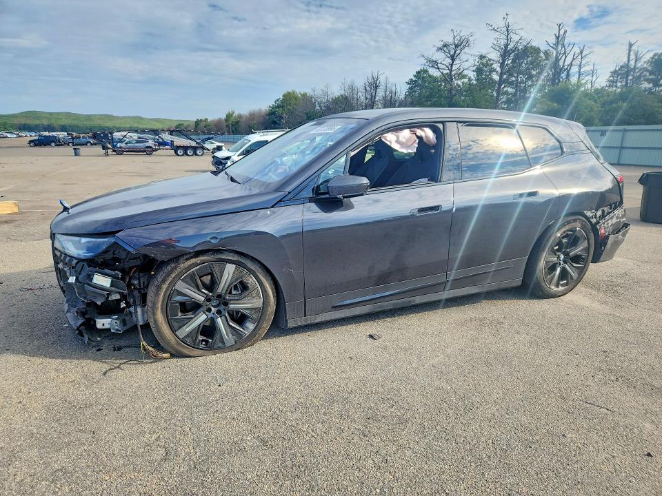 2023 BMW Ix VIN WB523CF0XPCL78372 — COPART salvage auction photo