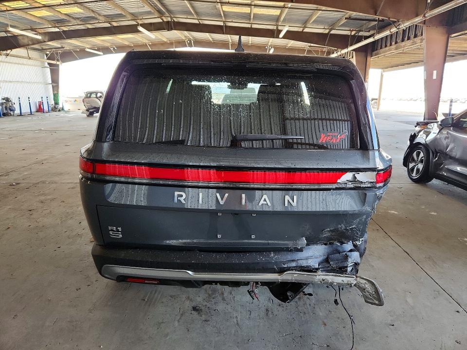 2025 Rivian R1s VIN 7PDSGBBA3SN048046 COPART salvage auction — REAR END, Ca - Salvage Certificate, sold $22,500 on 2026-10-08 (photo 6)