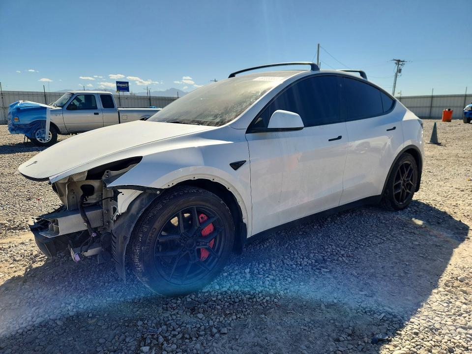 2021 Tesla Model y VIN 5YJYGAEE6MF188751 — COPART salvage auction photo