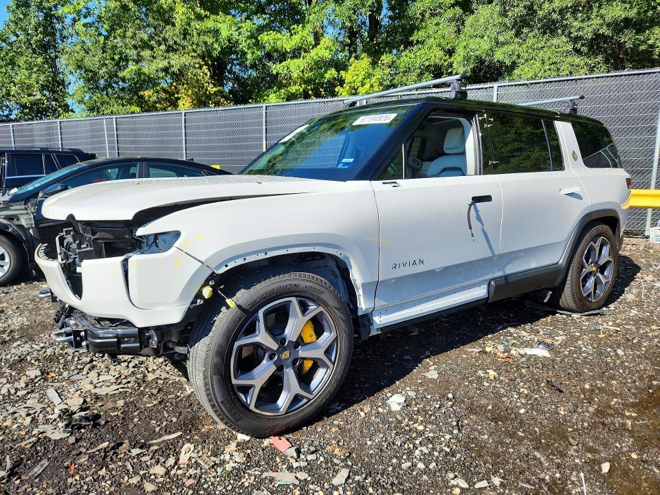 2023 Rivian R1s VIN 7PDSGABA5PN021545 COPART salvage auction — FRONT END, Md - Cert Of Salvage < 75% Damage, sold $19,000 on 2026-09-15 (photo 1)