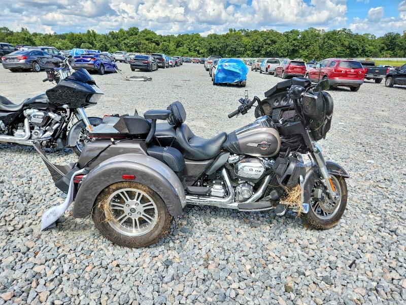 2023 Harley-davidson Fl VIN 1HD1MAF19PB858613 — COPART salvage auction photo