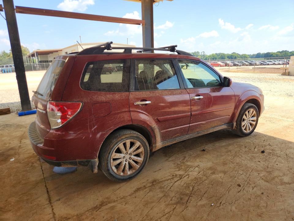 2012 Subaru Forester VIN JF2SHBDC4CH412270 COPART salvage auction — MINOR DENT/SCRATCHES, AL - CERTIFICATE OF TITLE, sold $900 on 2026-09-15 (photo 3)