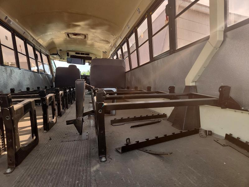 2024 Ic VIN 4DRBUC8N2RB777310 COPART salvage auction — ROLLOVER, TX - SALVAGE VEHICLE TITLE, sold $5,000 on 2026-09-24 (photo 6)