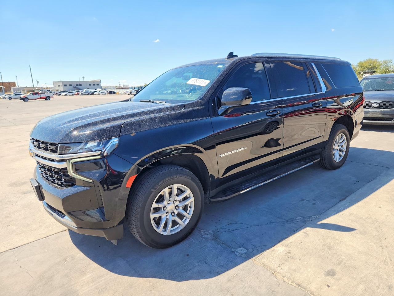 2021 Chevrolet Suburban VIN 1GNSCBKD8MR372173 — COPART salvage auction photo