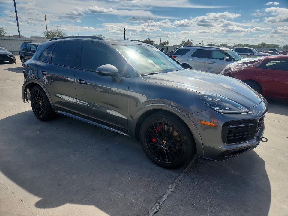 2021 Porsche Cayenne VIN WP1AG2AY1MDA33179 COPART salvage auction — REAR END, Tx - Salvage Vehicle Title, sold $29,750 on 2026-10-01 (photo 4)