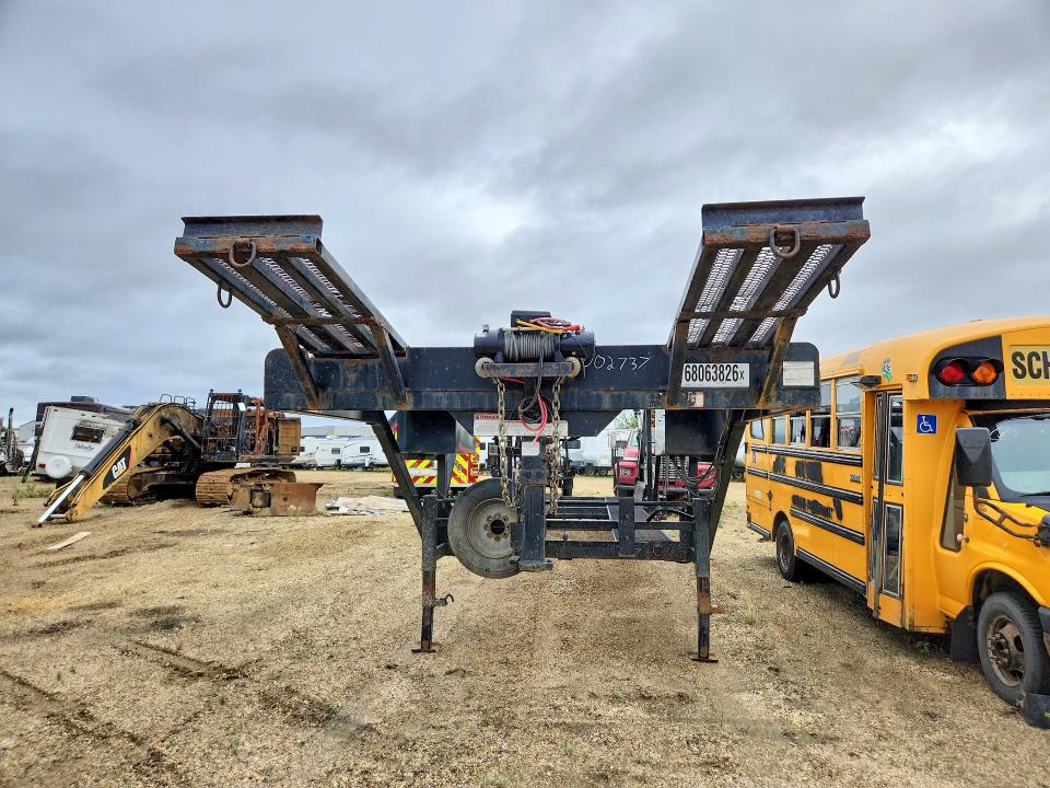 2020 VIN 5VGFE443XLL002737 COPART salvage auction — NORMAL WEAR, AB - BOS - ACTIVE, sold $15,000 on 2026-09-10 (photo 5)