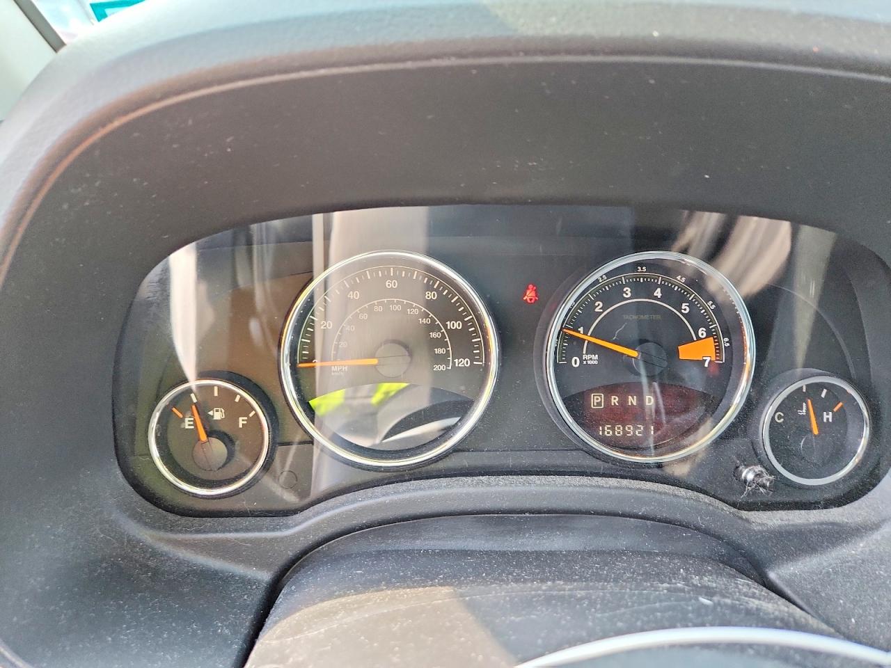 2014 Jeep Compass VIN 1C4NJDEB7ED828910 COPART salvage auction — Normal Wear, NJ - CERTIFICATE OF TITLE, sold $1,200 on 2026-09-27 (photo 9)