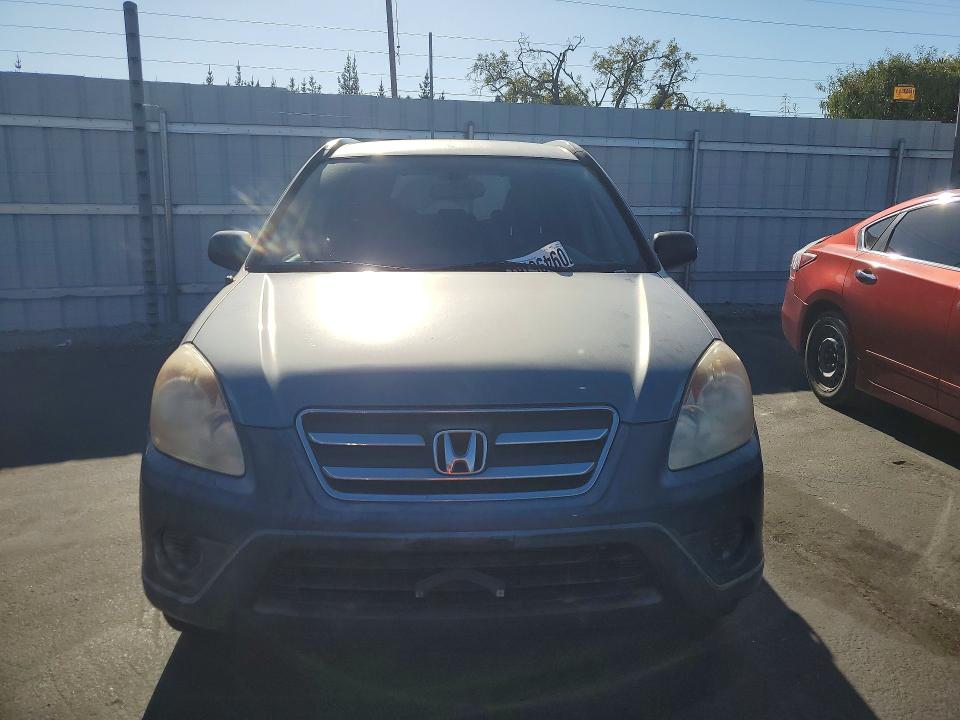 2006 Honda CR-V VIN JHLRD68546C024312 COPART salvage auction — MINOR DENT/SCRATCHES, CA - DIS/DLR/EXP ONLY CLEAN TITLE, sold $50 on 2026-09-29 (photo 5)