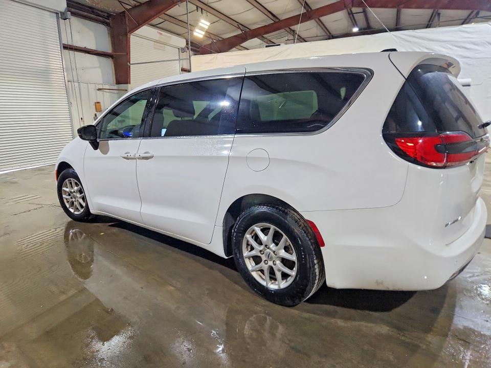 2025 Chrysler Pacifica VIN 2C4RC1BG0SR510002 COPART salvage auction — FRONT END, NY - CERTIFICATE OF TITLE, sold $14,900 on 2026-10-07 (photo 2)