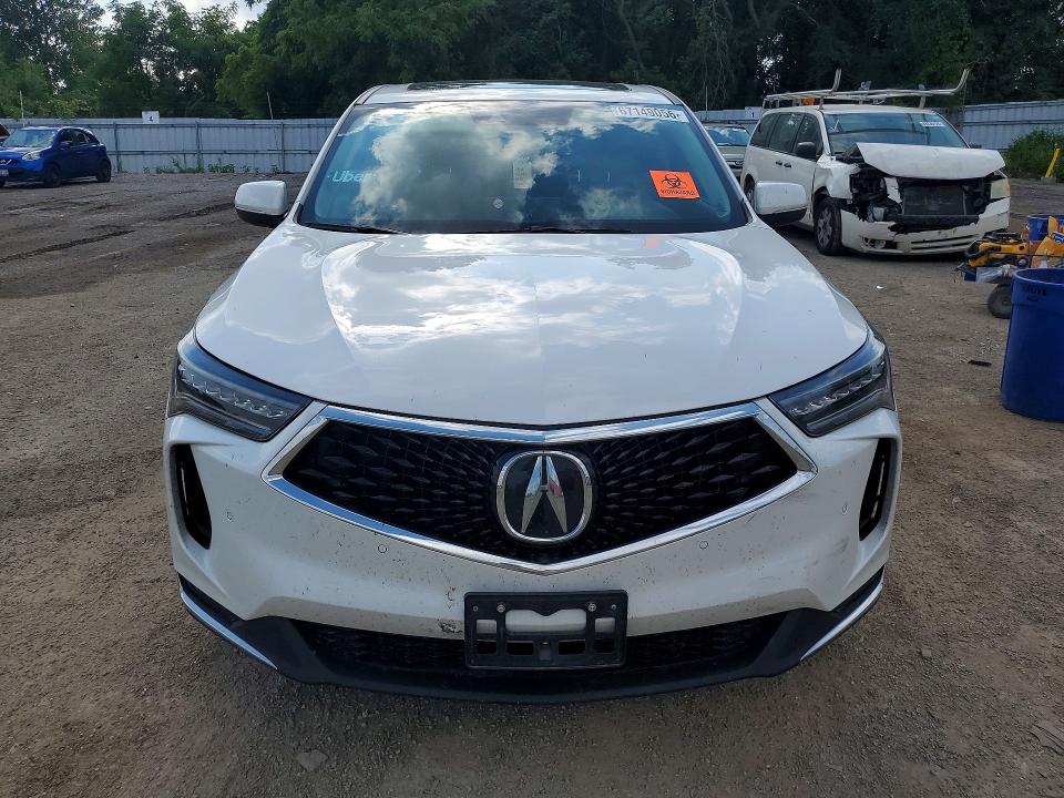 2024 Acura Rdx VIN 5J8TC2H52RL800926 COPART salvage auction — VANDALISM, ON - PERMIT NO BRAND - UNFIT, sold $25,500 on 2026-09-10 (photo 5)