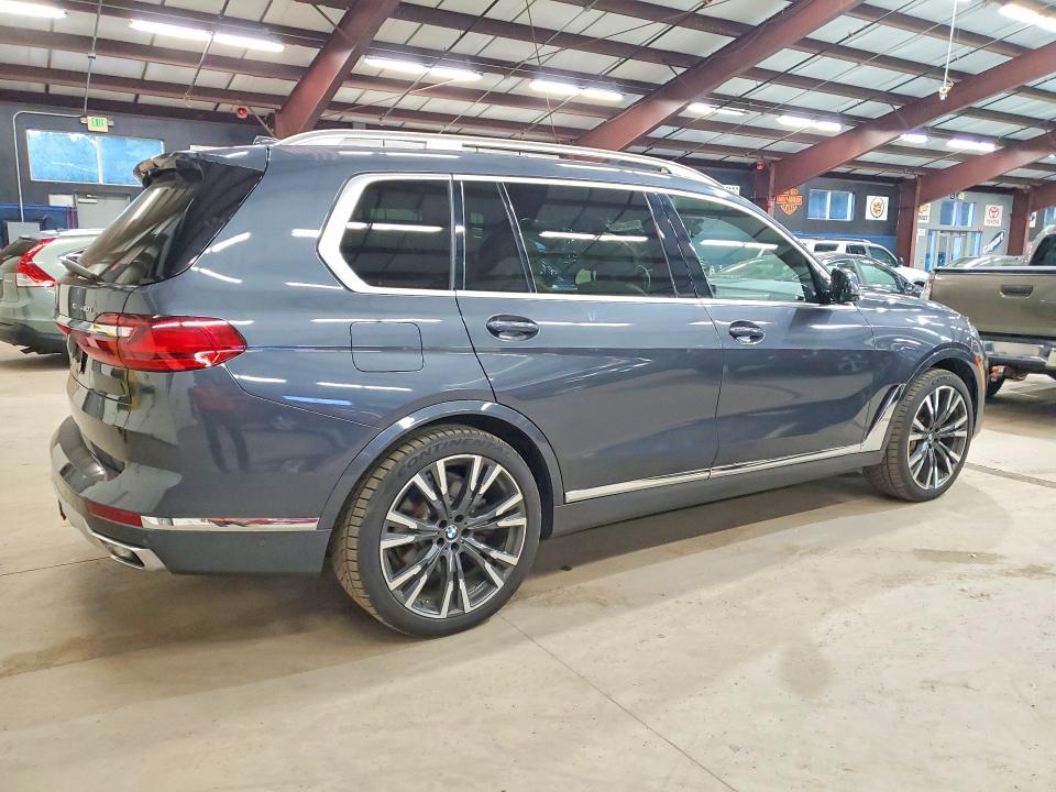 2019 BMW X7 VIN 5UXCW2C52KLB43548 COPART salvage auction — MINOR DENT/SCRATCHES, PA - CERT OF TITLE (P), sold $19,000 on 2026-09-25 (photo 3)