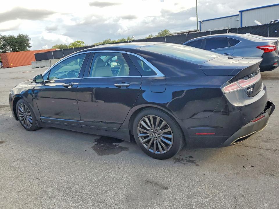 2020 Lincoln Mkz VIN 3LN6L5A97LR611378 COPART salvage auction — MINOR DENT/SCRATCHES, FL - CERTIFICATE OF TITLE (P), sold $4,200 on 2026-10-11 (photo 2)