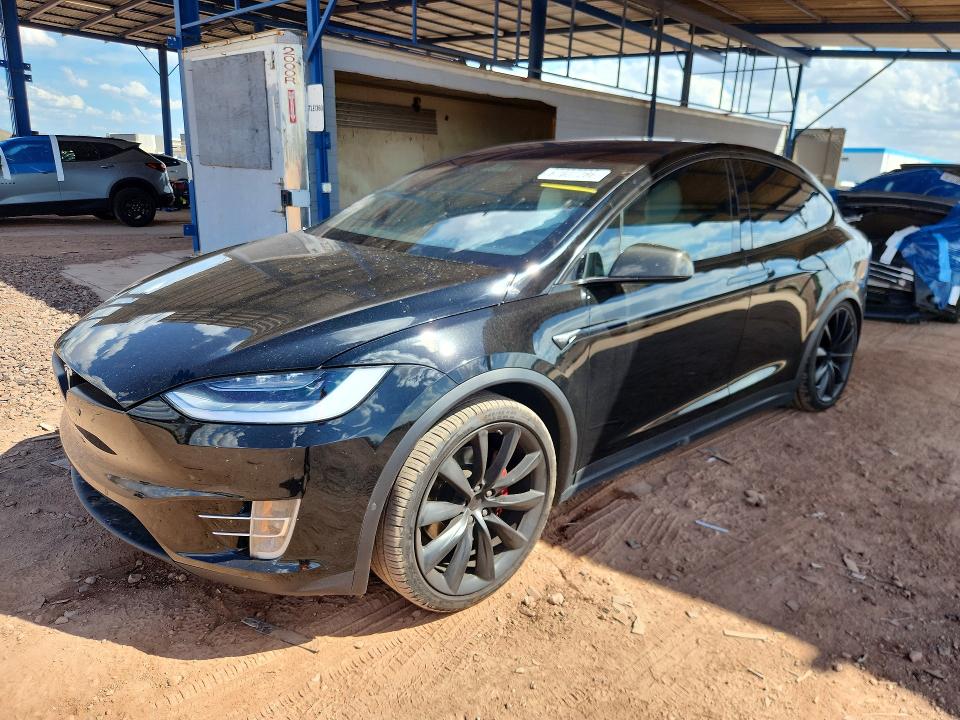 2018 Tesla Model x VIN 5YJXCDE25JF121357 — COPART salvage auction photo