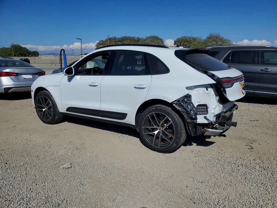2024 Porsche Macan VIN WP1AA2A52RLB18505 COPART salvage auction — REAR END, CA, sold $19,300 on 2026-10-02 (photo 2)