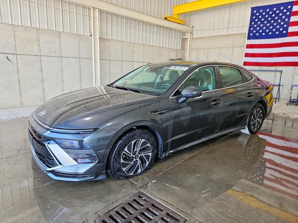 2026 Hyundai Sonata hybrid VIN KMHL24JJ8TA148123 — COPART salvage auction photo