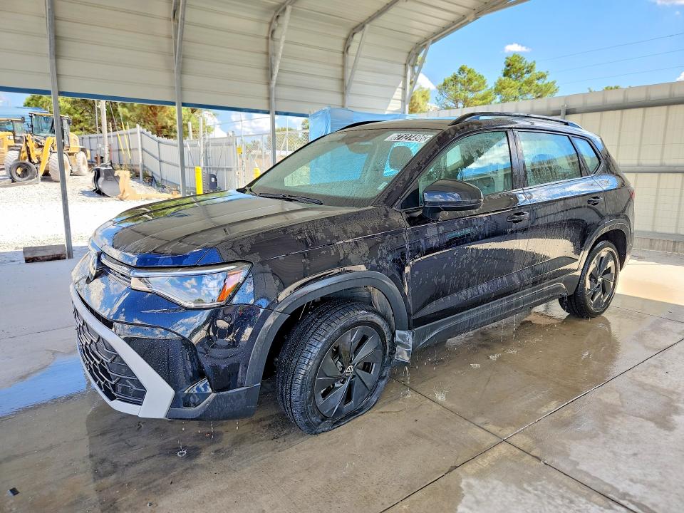 2025 Volkswagen Taos VIN 3VV5C7B24SM032925 — COPART salvage auction photo