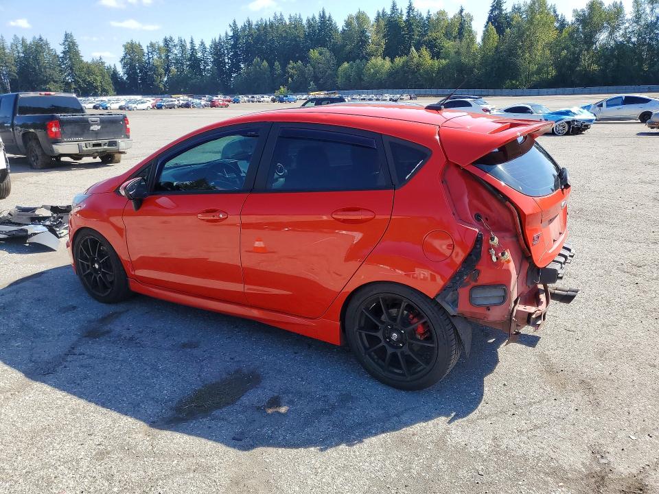 2015 Ford Fiesta VIN 3FADP4GX9FM195678 COPART salvage auction — REAR END, Salvage Title, sold $4,100 on 2026-09-21 (photo 2)