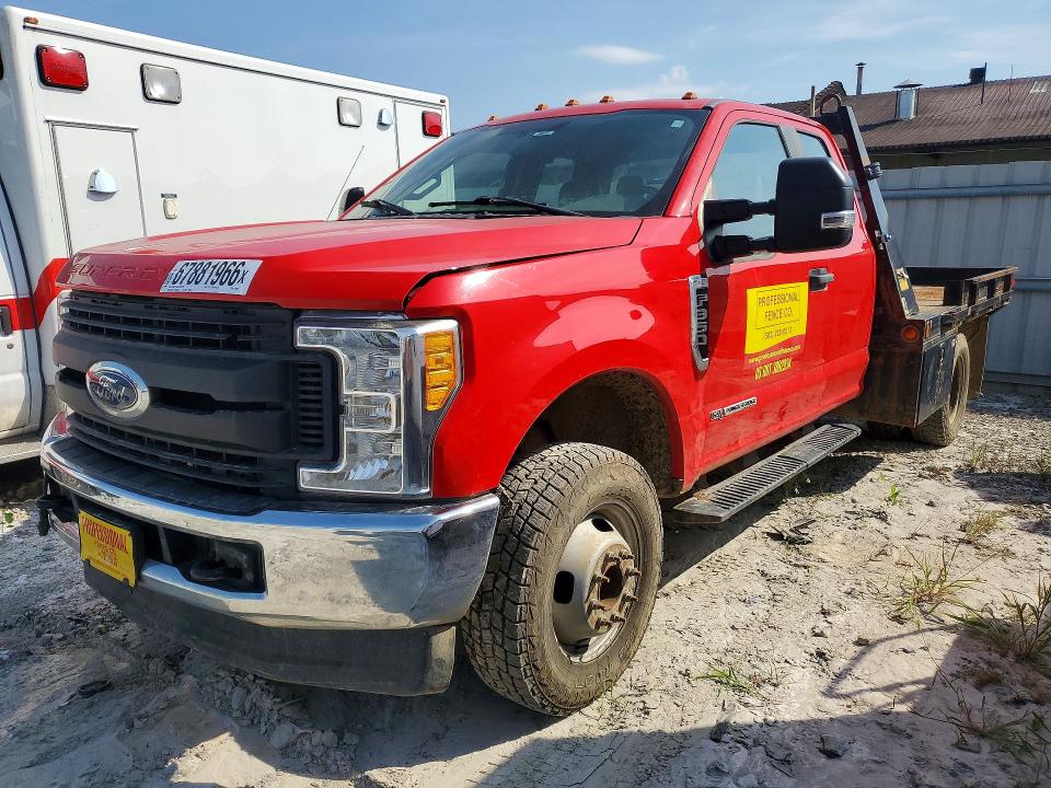 2017 Ford F-350 super duty VIN 1FD8X3HT3HED30482 — COPART salvage auction photo