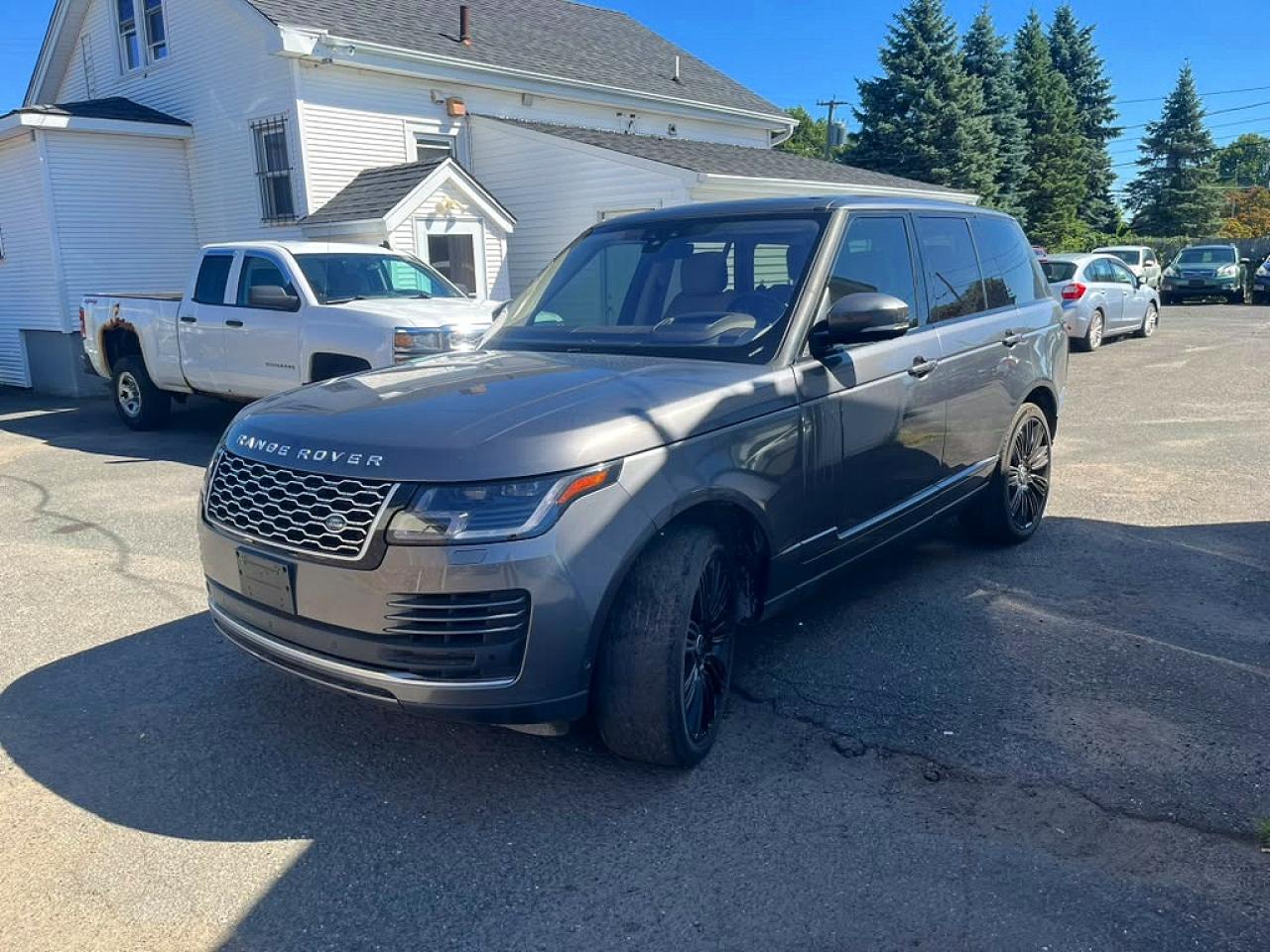 2018 Land Rover Range Rover VIN SALGS2SV0JA383312 — COPART salvage auction photo