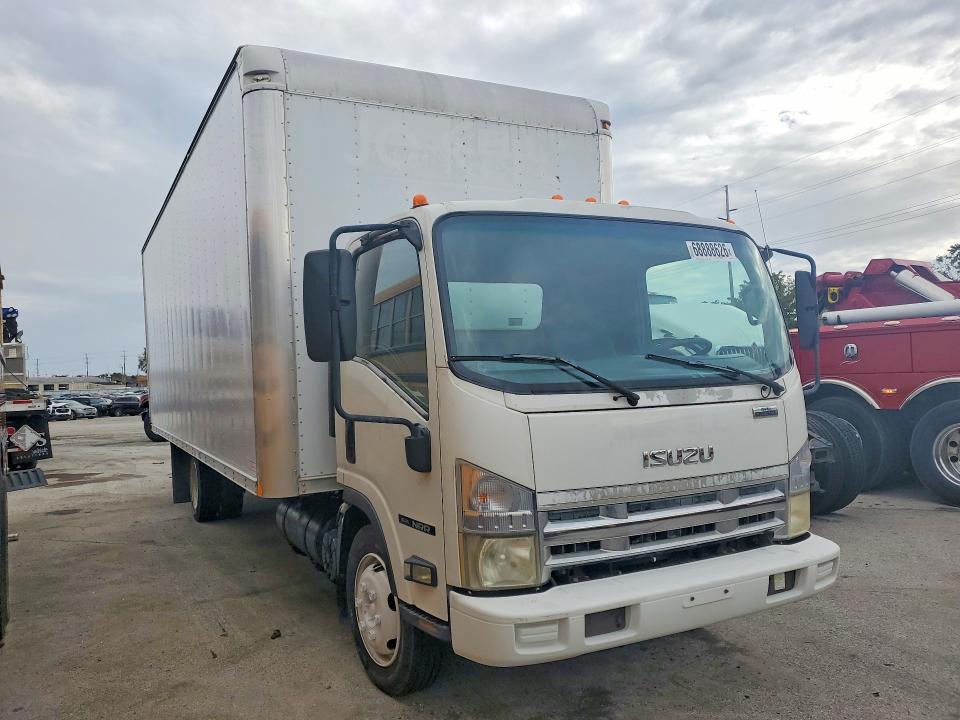 2008 Isuzu Nrr VIN JALE5W16487301210 COPART salvage auction — MINOR DENT/SCRATCHES, IN - CERTIFICATE OF TITLE, sold $1,650 on 2026-10-05 (photo 4)