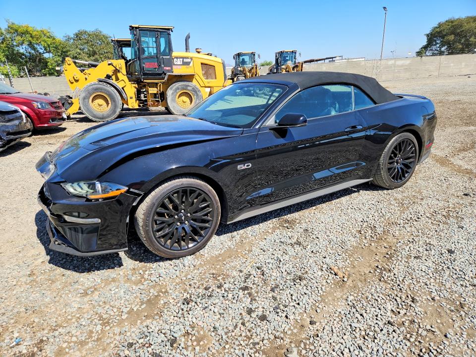 2019 Ford Mustang VIN 1FATP8FF7K5104192 — COPART salvage auction photo
