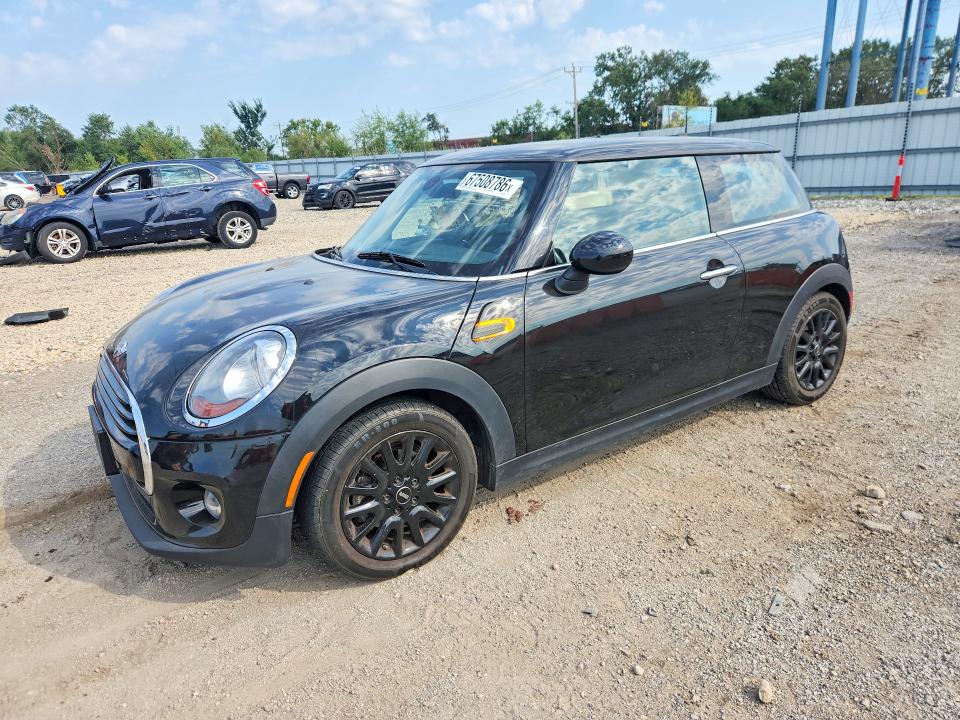 2017 Mini Cooper VIN WMWXP5C55H2D16492 COPART salvage auction — MECHANICAL, IL - CERTIFICATE OF TITLE, sold $1,200 on 2026-09-15 (photo 1)