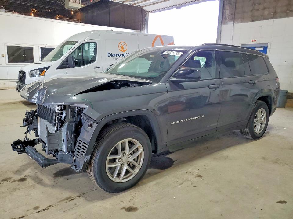2025 Jeep Cherokee VIN 1C4RJKAG7S8636852 — COPART salvage auction photo