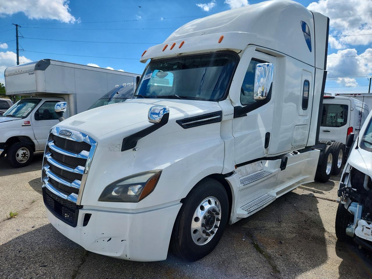 2022 Freightliner Cascadia 126 VIN 3AKJHHDR9NSNC6484 — COPART salvage auction photo