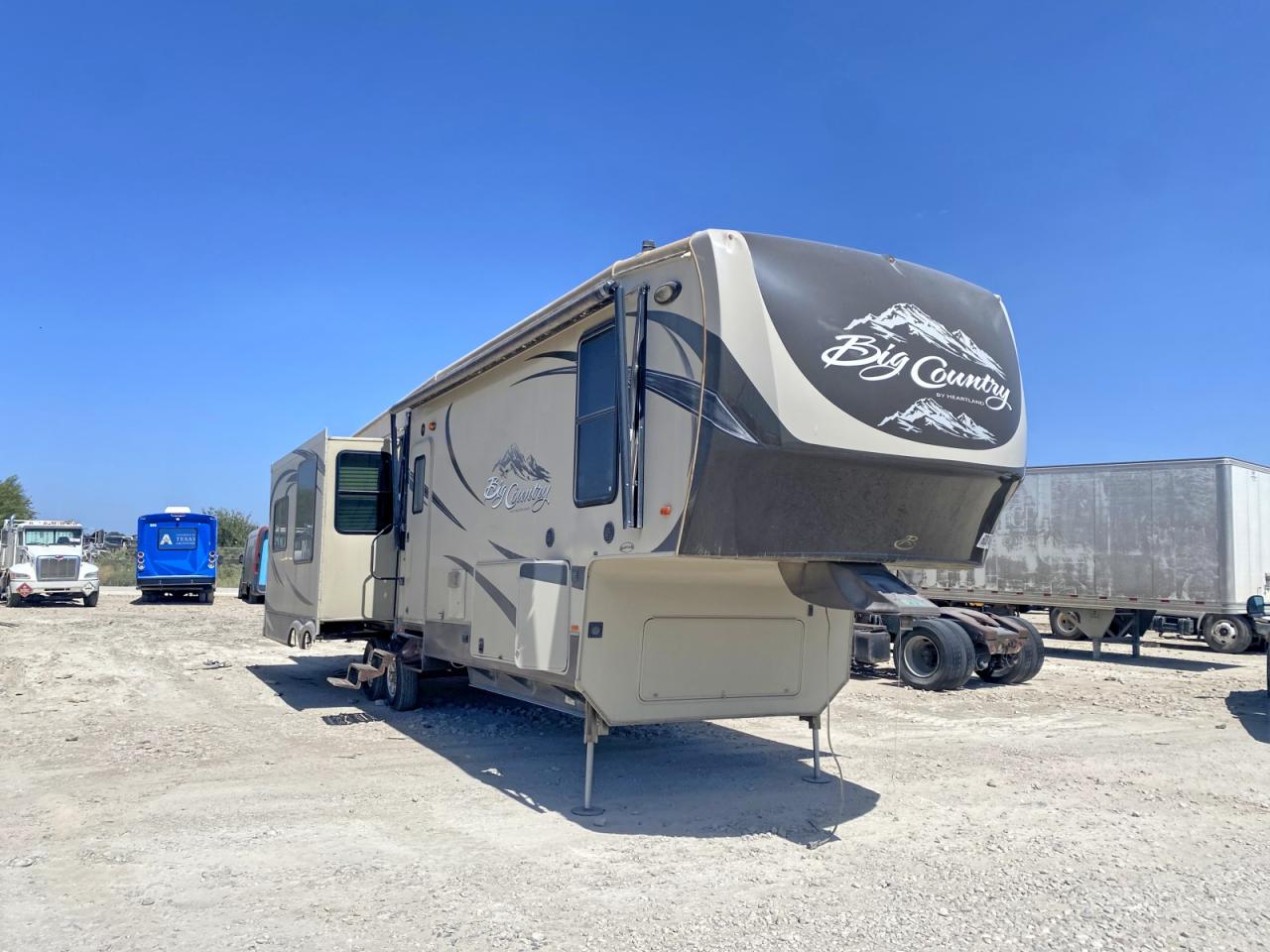 2013 Hrtl VIN 5SFBG3821DE262322 COPART salvage auction — Hail, Ct - Clean Title, sold $7,200 on 2026-09-24 (photo 3)