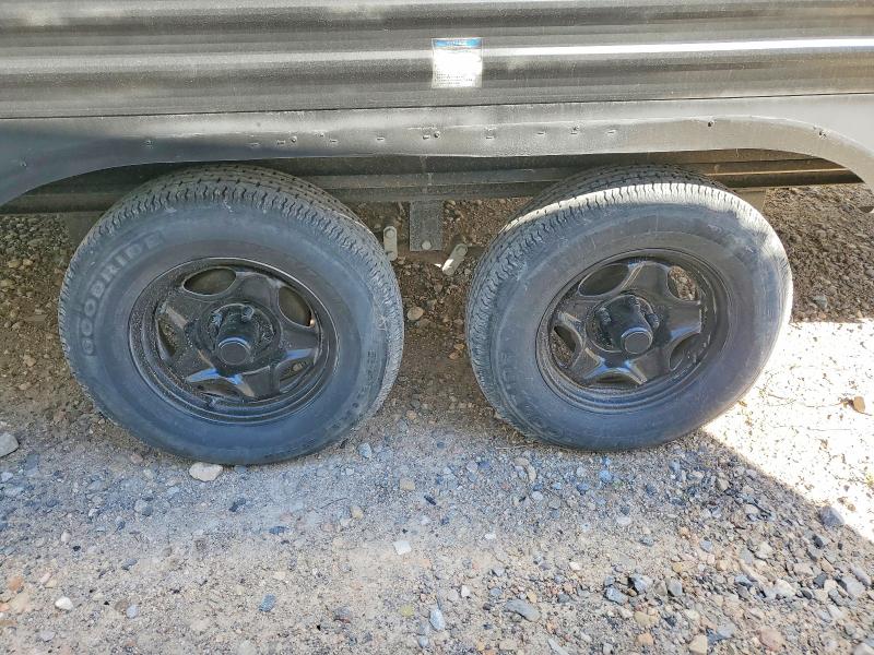 2018 Coachman Trailers VIN 5ZT2CANB9JU030753 COPART salvage auction — VANDALISM, AZ - CERT OF TITLE - SALVAGE, sold $2,000 on 2026-10-01 (photo 8)