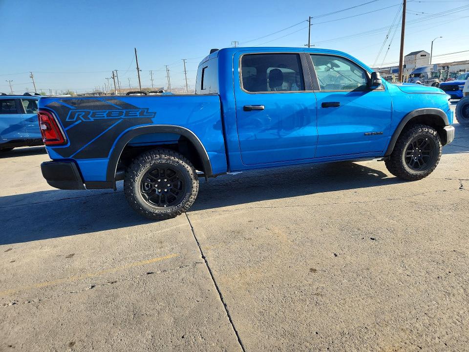 2026 Ram 1500 VIN 1C6SRFLP5TN264498 COPART salvage auction — FRONT END, Ut - Dis/Dlr/Exp Only Clean Title, sold $29,250 on 2026-10-01 (photo 3)