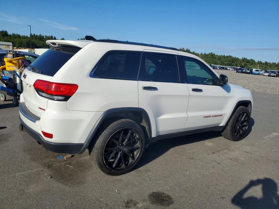 2017 Jeep Grand Cherokee VIN 1C4RJFBG7HC909087 COPART salvage auction — MINOR DENT/SCRATCHES, Me - Certificate Of Title, sold $0 on 2026-09-24 (photo 3)