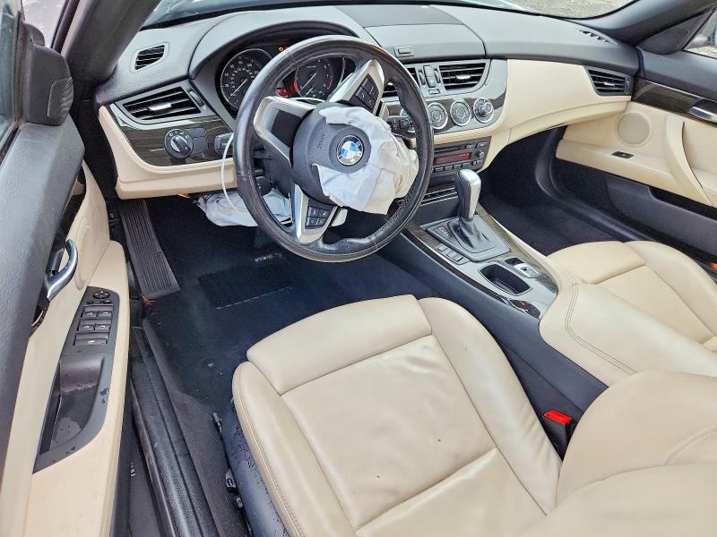 2009 BMW Z4 VIN WBALM53589E161117 COPART salvage auction — FRONT END, WA - BILL OF SALE, sold $900 on 2026-10-05 (photo 8)