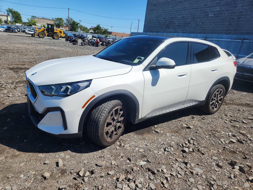 2026 BMW X2 VIN WBX63GM0XT5697546 — COPART salvage auction photo