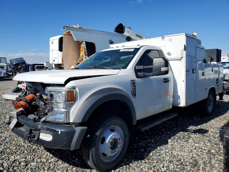 2020 Ford F-550 super duty VIN 1FDUF5HN9LEC14615 — COPART salvage auction photo