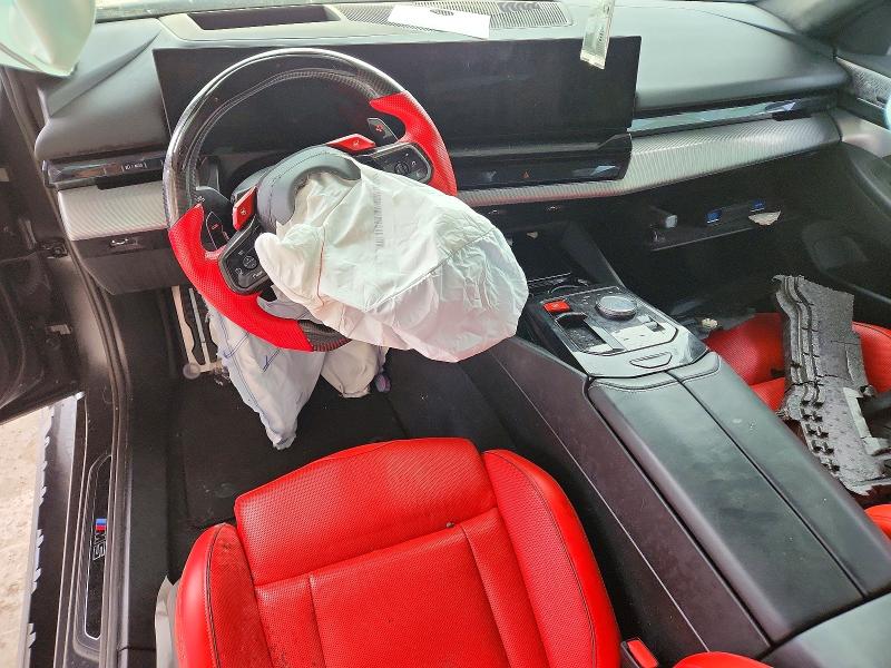 2025 BMW M5 VIN WBS83FK02SCT94024 COPART salvage auction — FRONT END, FL, sold $34,000 on 2026-10-14 (photo 8)