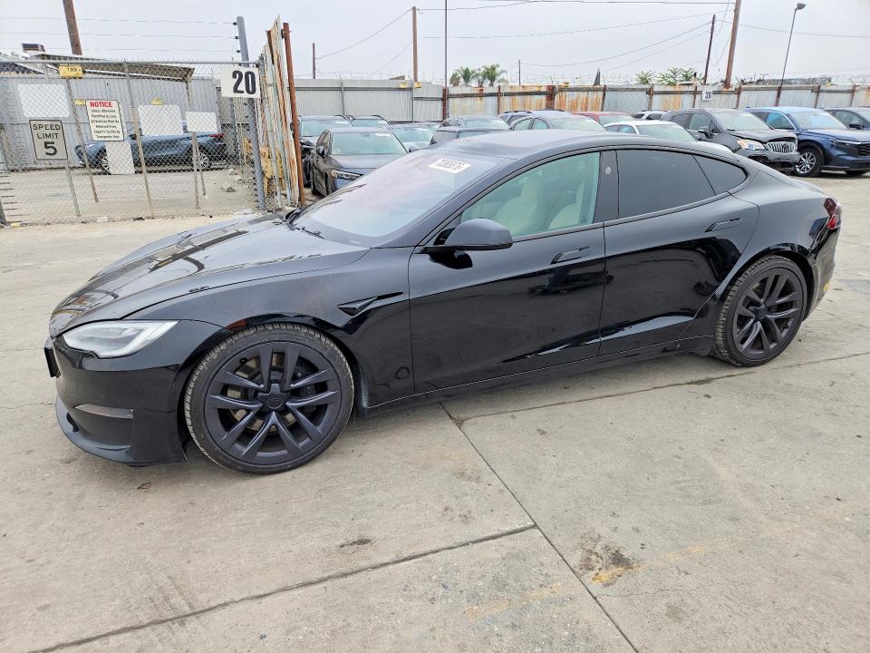 2021 Tesla Model s VIN 5YJSA1E64MF436978 COPART salvage auction — REAR END, Fl - Dis/Dlr/Exp Only Salvage Title, sold $27,000 on 2026-10-08 (photo 1)