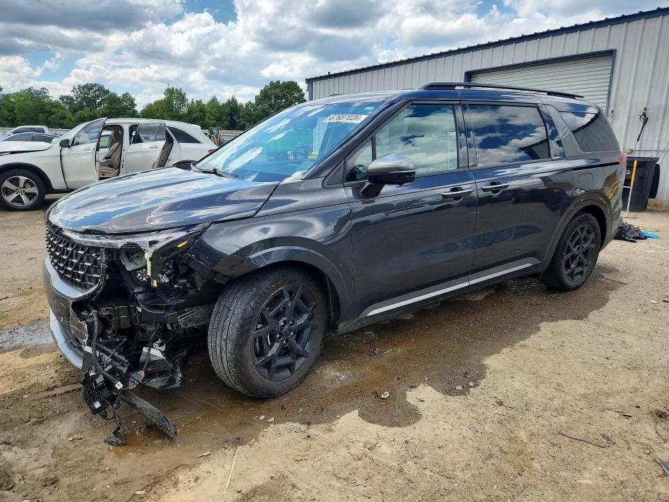2026 Kia Carnival VIN KNDNE5K38T6565142 — COPART salvage auction photo