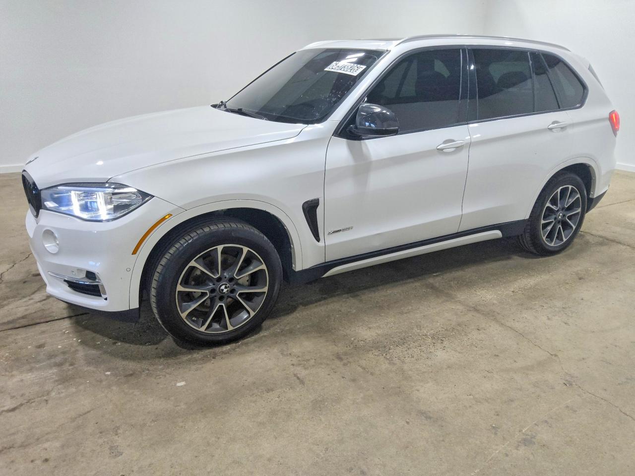 2017 BMW X5 VIN 5UXKR0C36H0V76562 — COPART salvage auction photo