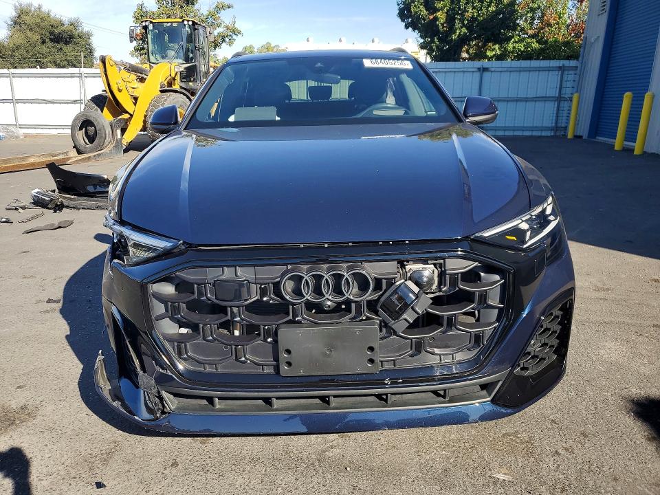 2025 Audi Q8 VIN WA1FVBF17SD023482 COPART salvage auction — FRONT END, CA - SALVAGE CERTIFICATE, sold $26,500 on 2026-09-22 (photo 5)