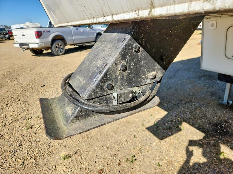 1998 Thor Wonderer VIN 4XTFS3124WC207504 COPART salvage auction — REAR END, AB - BOS - ACTIVE, sold $50 on 2026-10-01 (photo 8)