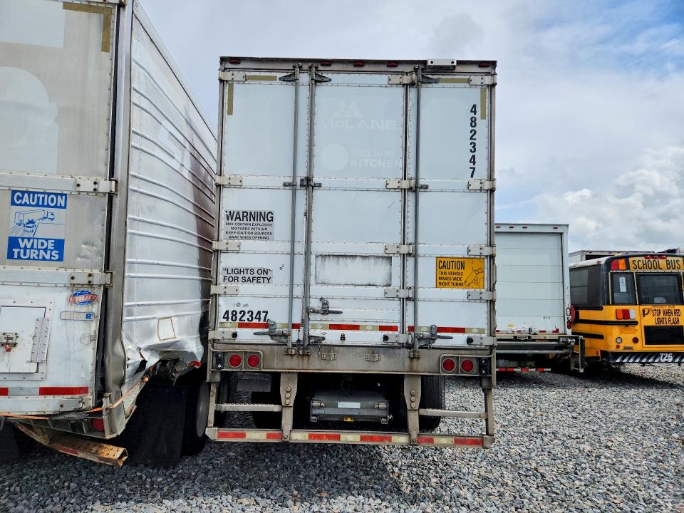 2016 Utility trailer VIN 1UYVS2480GM526001 COPART salvage auction — MINOR DENT/SCRATCHES, IL - CERTIFICATE OF TITLE (P), sold $1,950 on 2026-09-15 (photo 6)