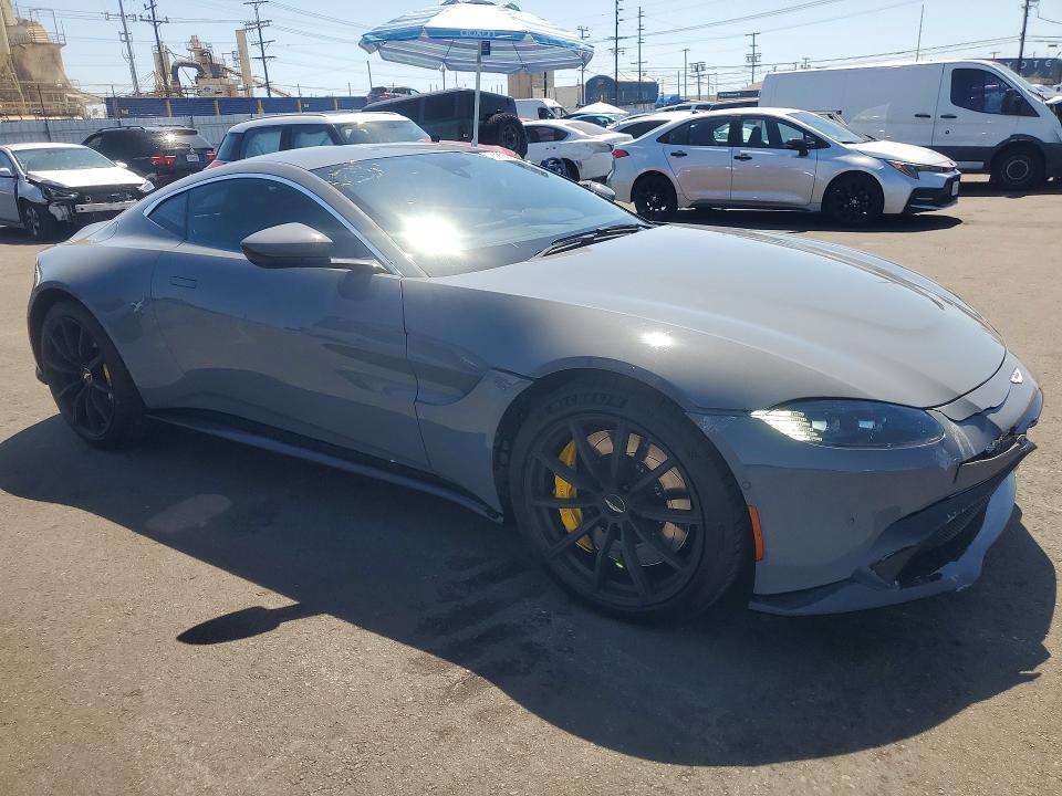 2019 Aston martin Vantage VIN SCFSMGAW1KGN01886 COPART salvage auction — FRONT END, CA - SALVAGE CERTIFICATE, sold $53,000 on 2026-09-16 (photo 4)